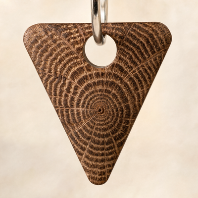 Boucle d'oreille triangle, vue 4