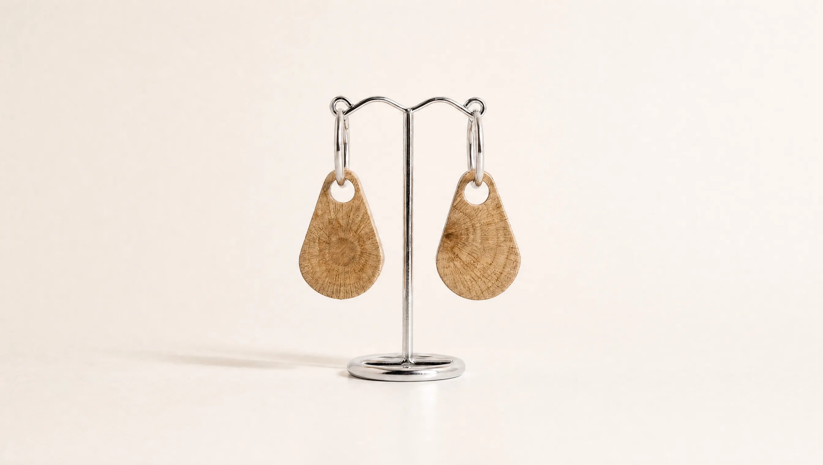 Boucle d'oreille goutte